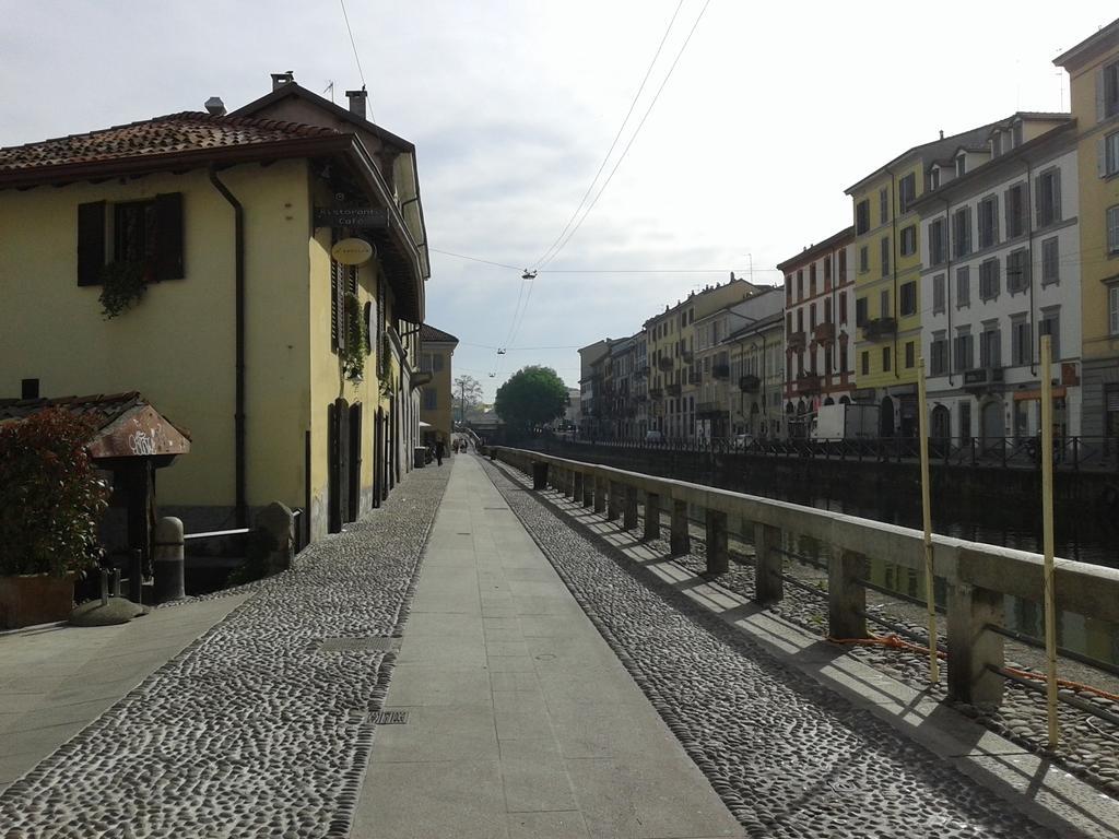 B&B El Brumista Milan Bagian luar foto